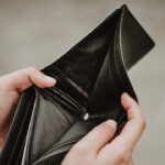 你中了幾個？5個最傷荷包的壞理財習慣，避開它們錢才不會溜走！