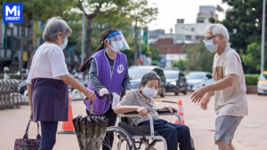 台灣超高齡社會來襲！長照開支達新台幣300萬元，長照保險成家庭必備