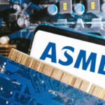 ASML下調2025年財測揭示晶片產能過剩，引發全球股市暴跌